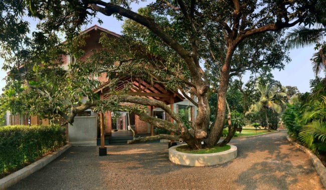 The Entrance - The Mango House by Studio PKA