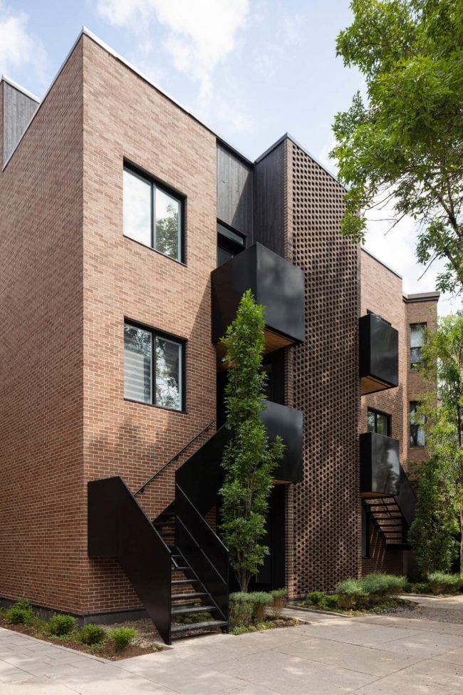 Notre-Dame is a two semi-attached residential triplexes located in Montreal’s south-west district.