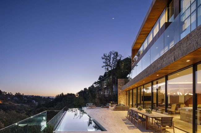Exterior View - San Remo Residence in Pacific Palisades